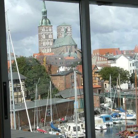 Hotel Apart Alter Hafenspeicher