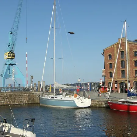 Hotel Alter Hafenspeicher 3*