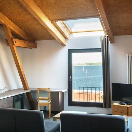 Apart Alter Hafenspeicher 3* Stralsund